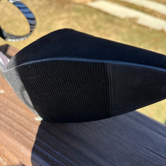 EY Boutique Zebra Print Heels Size 11 - Picture 3 of 5